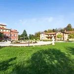 Park Vicini 4*