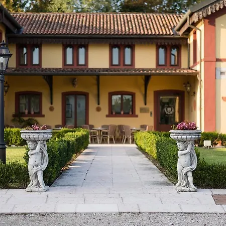 Park Vicini فندق