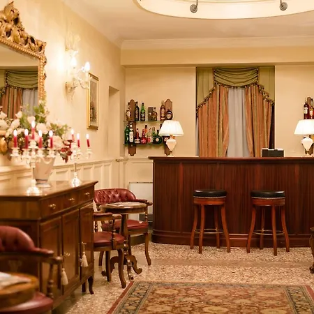 Park Vicini Отель