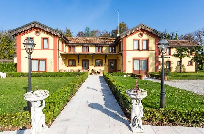 Park Vicini Hotel 4*